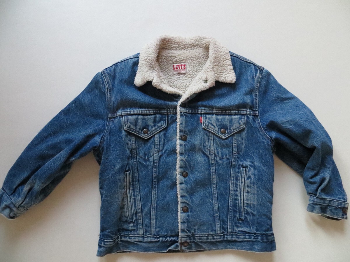 Levi's Jacke Jeansjacke S, Fell gefüttert 3/4 lange Ärmel