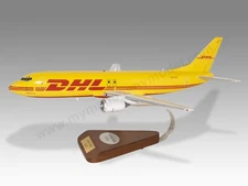 Boeing 737-400 DHL Desk Wood Airplane New Model Large Scale 1/100