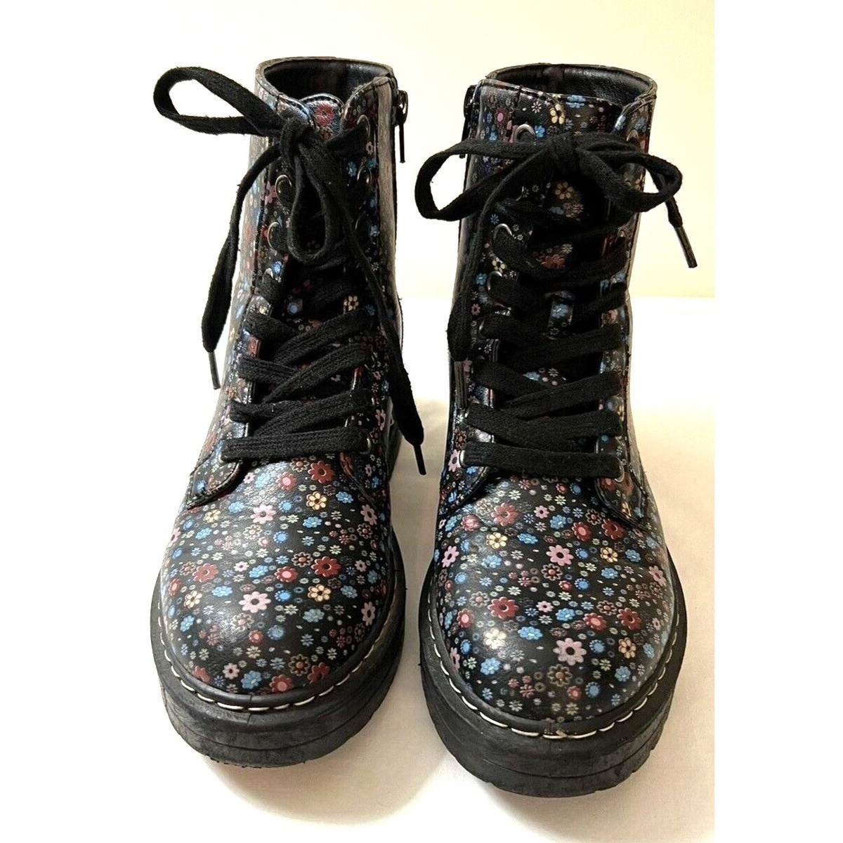 Sugar Womens Kaedy Combat Boots Black Ditzy Floral Size M Lace
