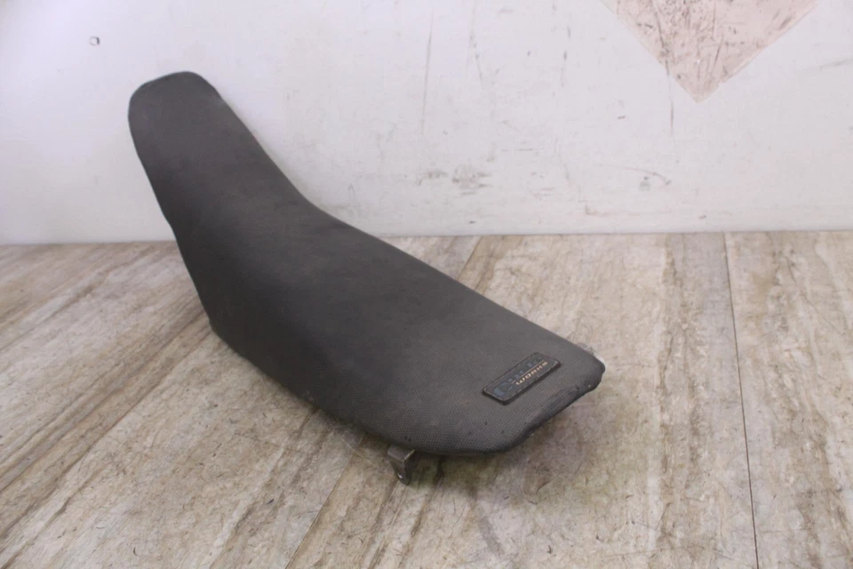 2000 HONDA CR125R / CR250R Seat / Saddle - Image 4 of 4