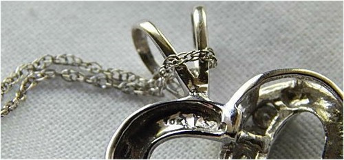 Nice heavy 10K Solid White Gold .5 CTW Diamonds Heart 19 Inch Necklace-4.9 Grams - Picture 5 of 5