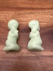 Vintage Fenton Praying Girl & Boy Children Figurines Uranium GLOW 💚💚 Set Of 2.