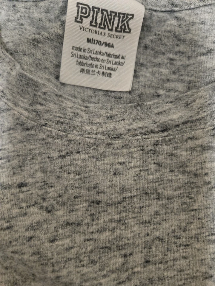 Victoria's Secret ROSA Camiseta Campus Manga Larga con Lentejuelas Doradas Perro Mediana Foto 2 de 4