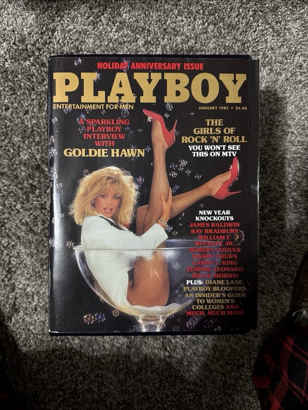 VTG Jan 1985 Playboy Mag Goldie Hawn Vintage Holiday Centerfold Intact Like New