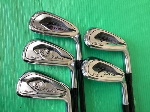 Set De Fers Titleist T200 2019 - 5-PW, AW - Graphite UNI Kurokage 60 - Occasion