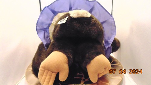 Vtg. 1983 Child's Play Girl Chimp Plush Stuffed Animal Puppet Dress w/squeaker - Picture 7 of 10