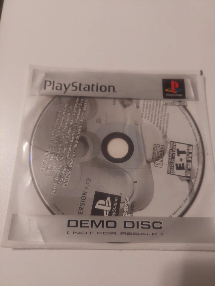 PLAYSTATION 1 KIOSK DEMO DISC 2002 Version 1.19 "Not For Resale" - ( Opened ) - Image 2 of 4