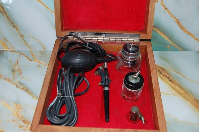 Vintage Badger Air Brush With Red Velvet Lined Wood Case 