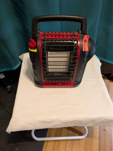 MR HEATER PORTABLE BUDDY MH9BX AND FLAME KING REFILLABLE 1 POUND PROPANE KIT
