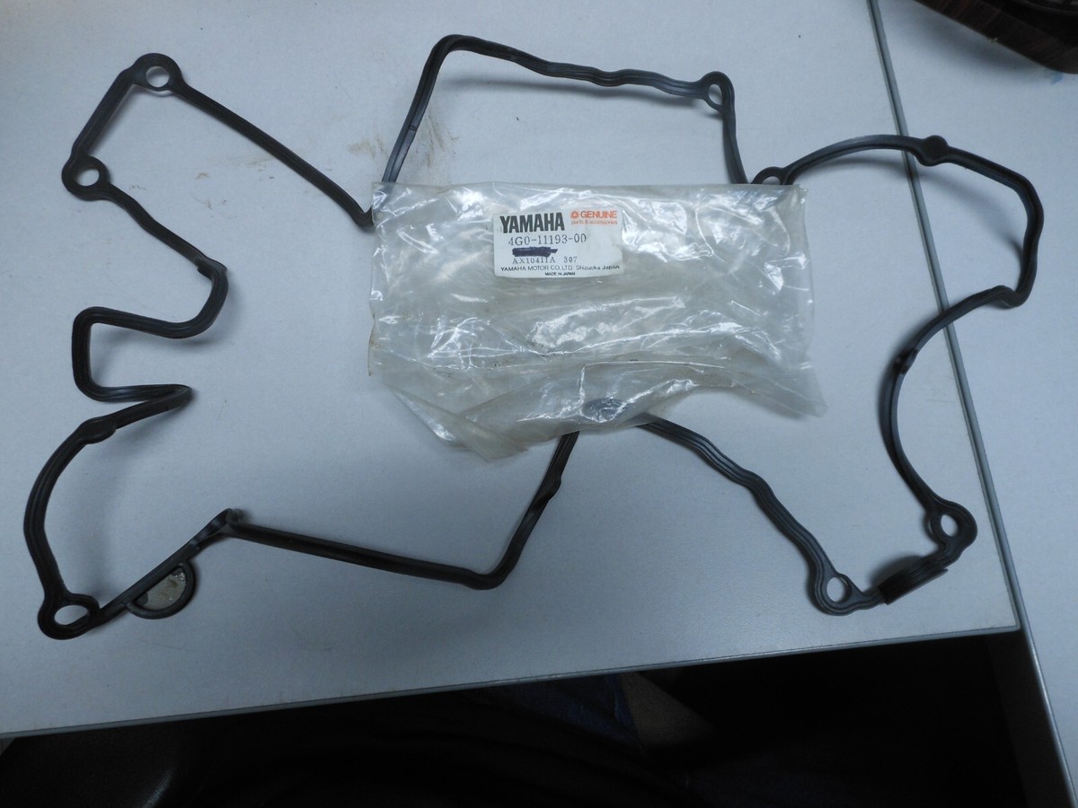 Summer　SALE　② NOS Yamaha OEM Head Cover 1 Gasket 81 XJ550 84-86 XJ600 4G0-11193