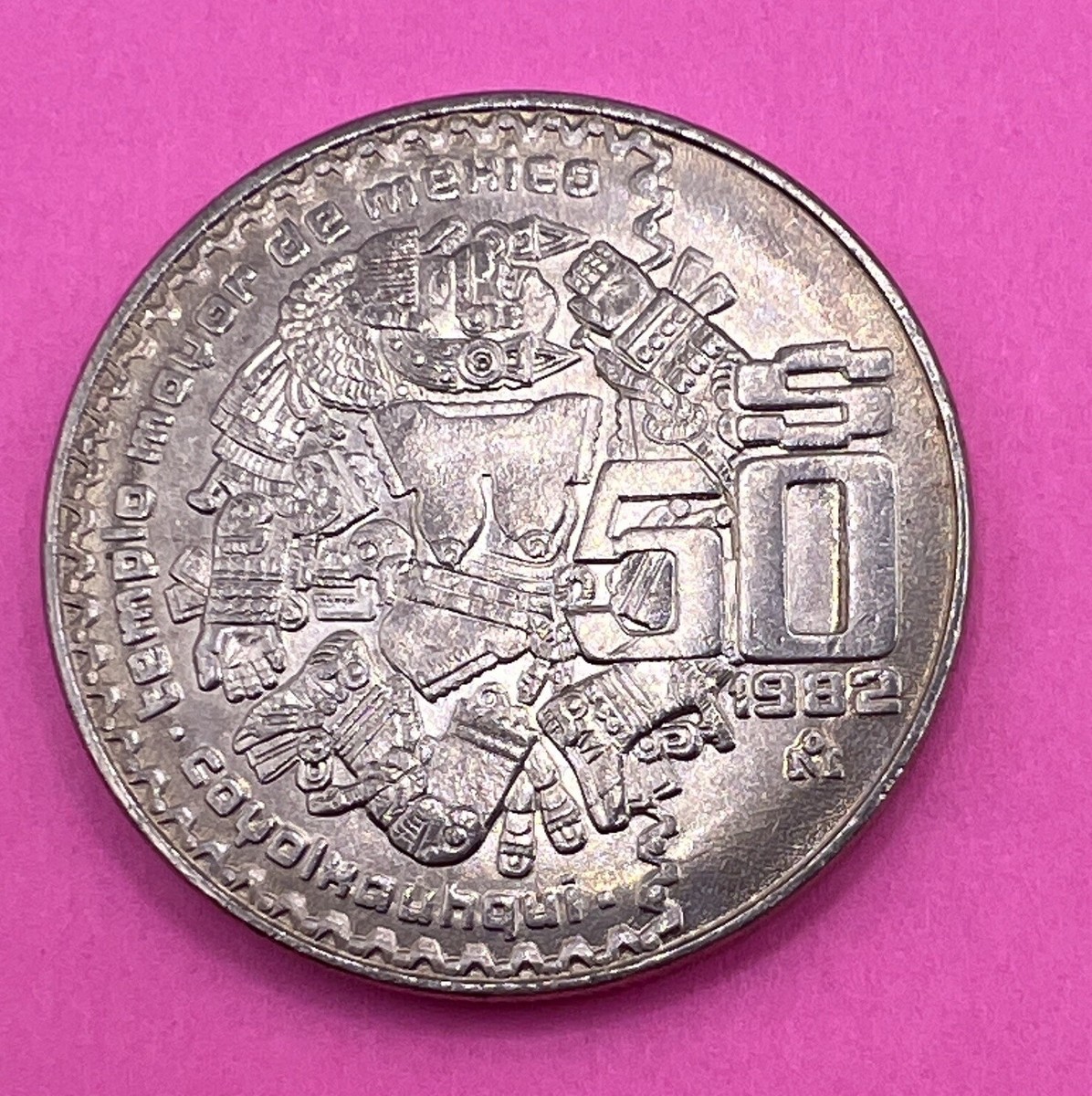 TOPLESS MEXICAN GODDESS 50 Pesos COIN 1982 Diosa Del Templo Mayor