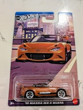Hot Wheels Silver Series Compact Kings '15 Mazda MX-5 Miata Diecast 1:64 Scale