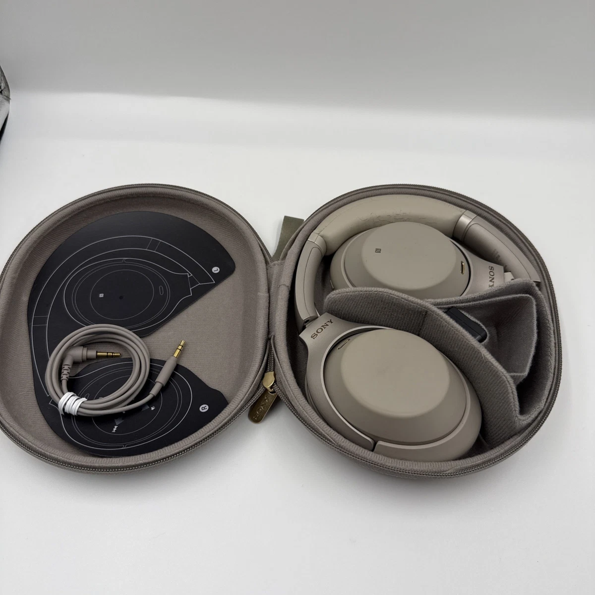 Sony WH-1000XM3 Silver Headphones for Sale | Shop New & Used