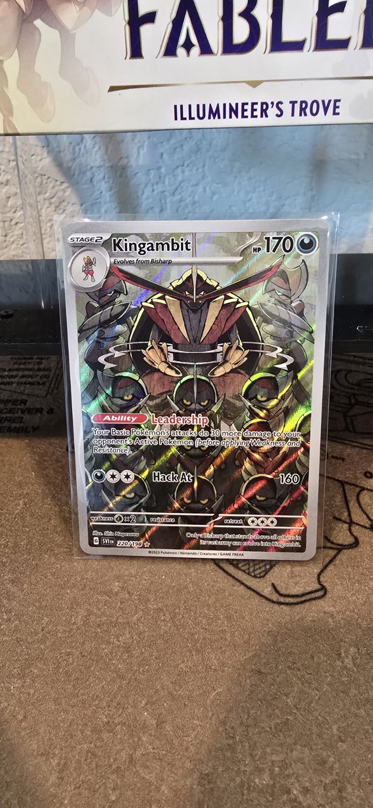 Pokémon TCG Kingambit 220/198 Scarlet & Violet NM/Mint Condition