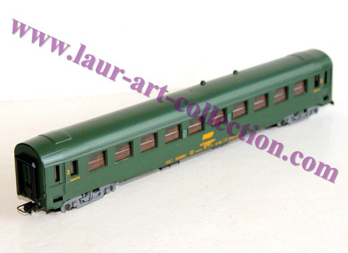 JOUEF HO 5273 VOITURE VOYAGEUR COUCHETTE WAGON LIT 2e CLASSE Y-UIC, SNCF AMENAGÉ | Zustand: Occasion