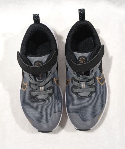 Nike Downshifter 12 NN (PSV) Cool Grey/Gold Girl's Sneakers - Size 11C NWB - Picture 3 of 9