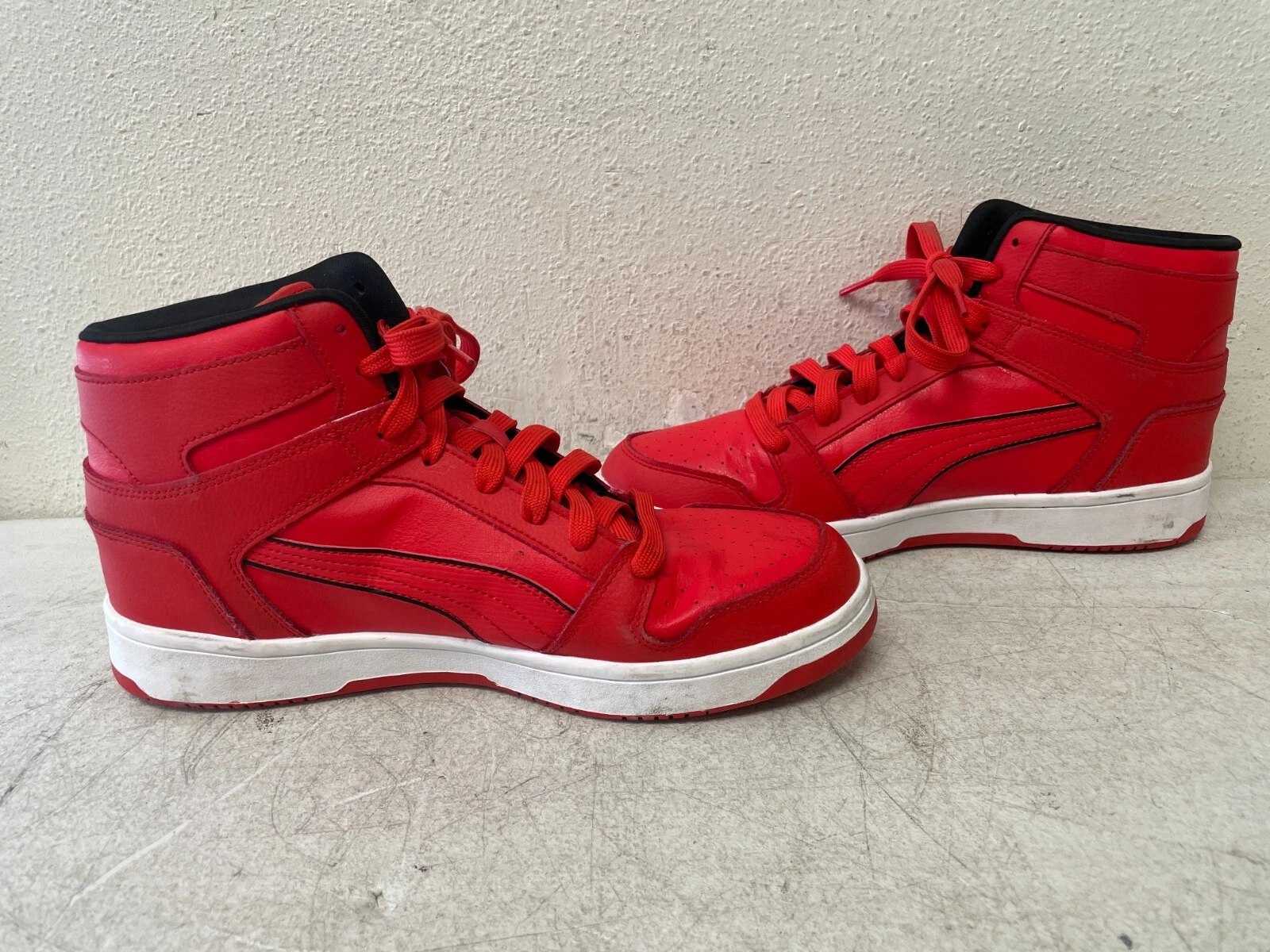 Sneakers alte Puma rosse da uomo taglia 10 5 stile B Pride