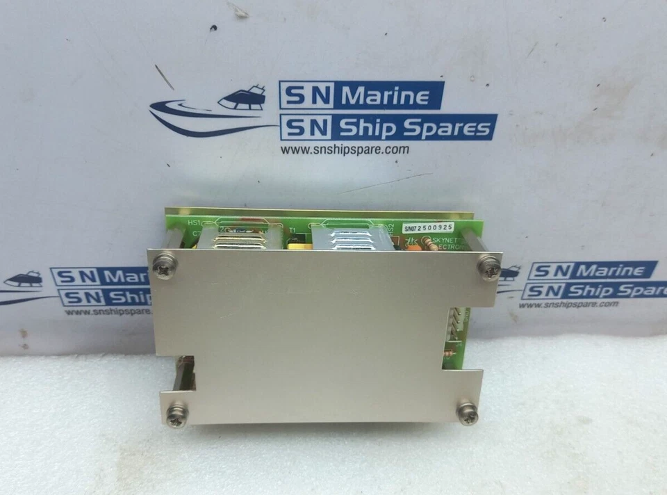 Entrada de fuente de alimentación Skynet SNP-9549 50/60Hz Foto 2 de 4