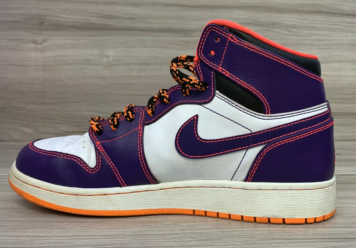 Nike Air Jordan 1 Size 6Y Retro High Tasmanian Devil GS Looney Tunes 705300-507
