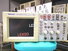 1PCSTektronix TDS1002 2CH 60MHz 1GS/s Digital Storage Oscilloscope with probe #