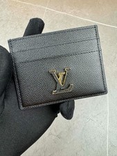 LOUIS Capucines Black Taurillon Leather Card Holder