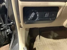 Used Front Upper Center Console fits: 2011 Mercury Milan roof w/o sunroof Front