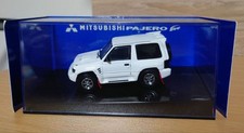 Autoart Mitsubishi Pajero Evo 917182