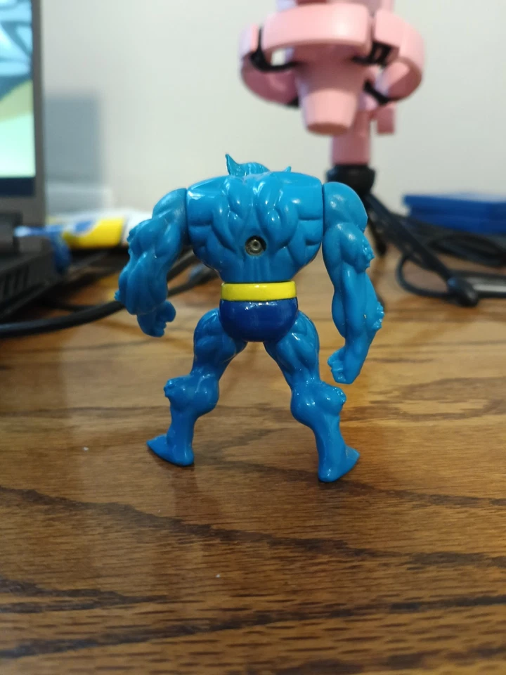 Figura de colección Marvel X-Men Bestia Toy Biz Steel Mutants 1994 - metal fundido a presión Foto 3 de 4