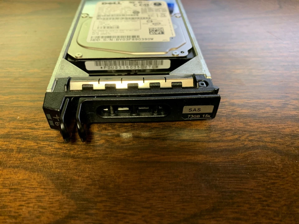 RW675 0RW675 FUJITSU 73GB 15K 2.5″ SAS Drive MBC2073RC W/Tray - Image 3 of 4