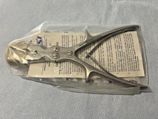 SSI Ultra Symmetry 31-3024 Double/A Straight Bone Rongeur 9" Length Orthopedics