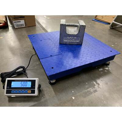 Refurbished Industrial Platform 24  x 24  Floor scale for weighing 5000 lbs