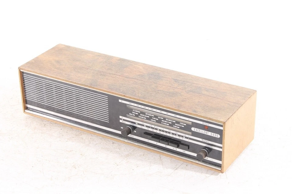 altes DDR RFT Radio EXCELLENT 6490 Vintage 220V 15 Watt - Bild 3 von 4