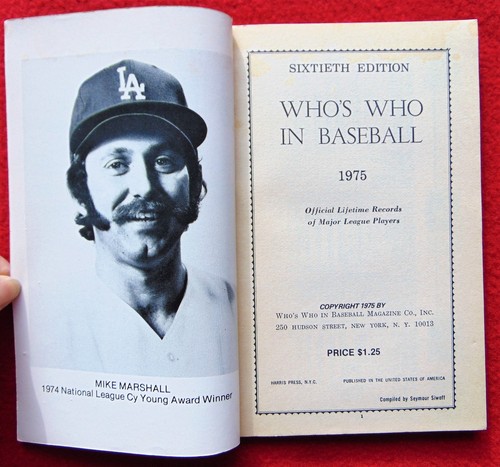 1975 ~ WHO'S WHO IN BASEBALL ~ VINTAGE BASEBALL MAGAZINE ~ 60TH EDITION - Picture 2 of 3