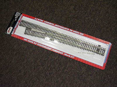 Atlas #565 CustomLine HO-scale Code 83 Nickel Silver #8 LEFT hand turnout