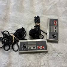 Original Nintendo NES Official Game Controllers OEM Authentic NES-004 (Lot Of 2)