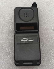 Vintage Motorola AirTouch MegaPhone Cellular Phone Retro UNTESTED  99