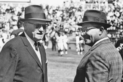 Chicago Bears GEORGE HALAS and Packers VINCE LOMBARDI 4x6 Photo | eBay