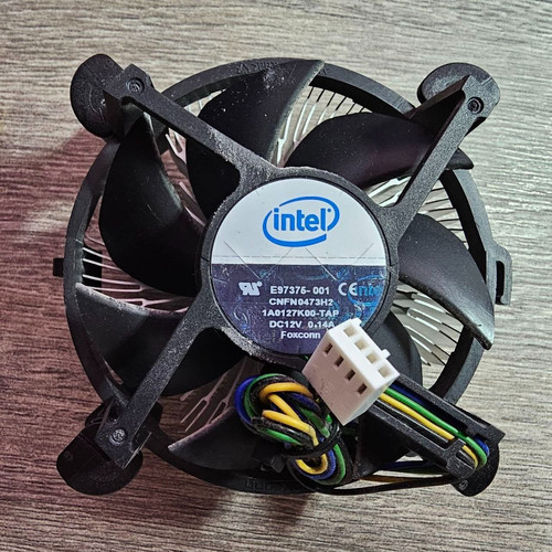 Original. Kühler Lüfter Cooling Intel E97375-001 FAN Sockel 775 T Cooler CPU