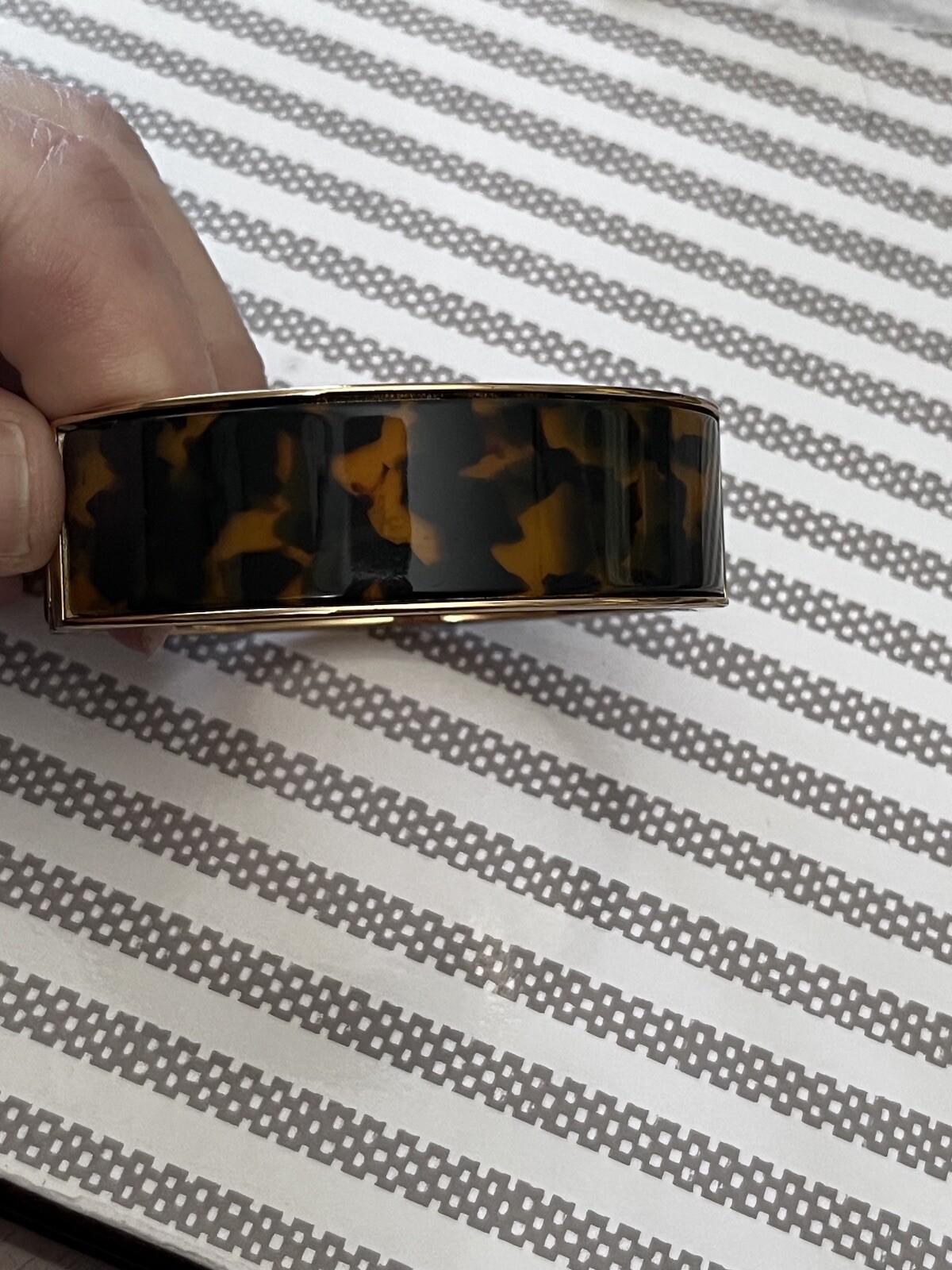J Crew Hinged Acetate Bangle Statement Bracelet T… - image 15