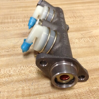 Japan Master Cylinder MB081621 (M39081)FOR CHRYSLER MITSUBISHI PU 