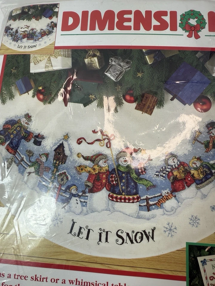 DIMENSIONS COUNTED CROSS STITCH KIT SNOWMAN SNOW CAROLERS TREE SKIRT 45" 8618 - Image 2 of 4