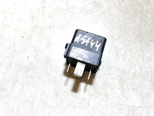 a0025421319 Relais, Arbeitsstrom  Mercedes-Benz C-CLASS DE928645-58