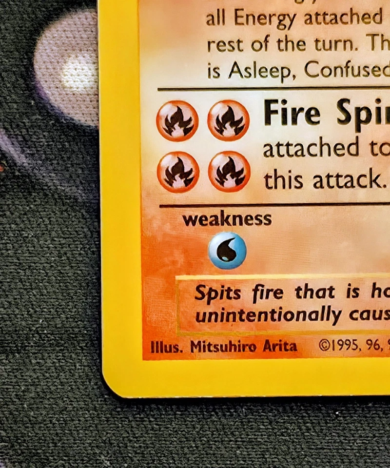 1999 Pokémon TCG Charizard 4/102 Holo Rare Base Set   - Image 4 of 4