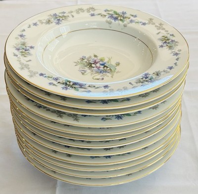 VINTAGE Noritake Dinnerware Set VIOLETTE Purple Flowers Gold Trim