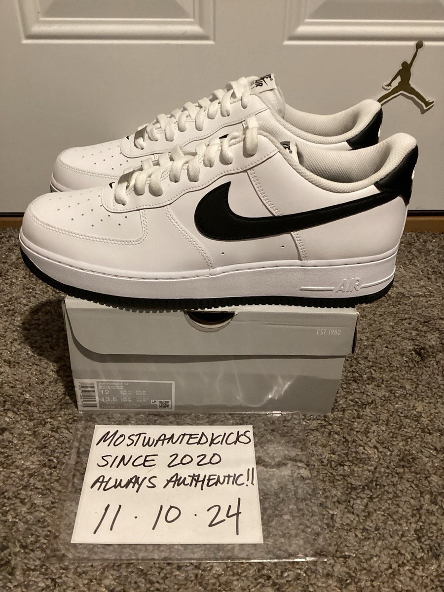 DS 2024 Nike Air Force 1 '07 White Black Outsole Men's Sz 12 DS 2024 Nike Air Force 1 '07 White Black Outsole Men's Sz 12