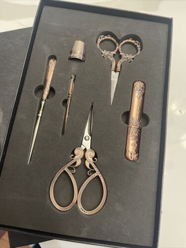 Retro Style Sewing Tool Set Stainless Steel Type Material Embroidery Accessories - Photo 1/3