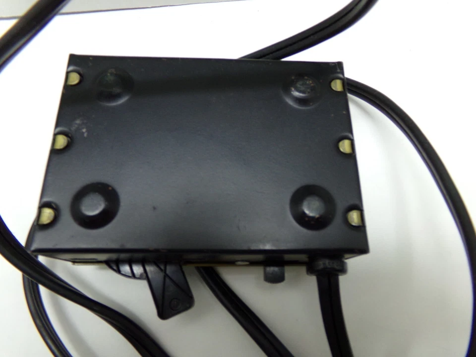 Modelo de trenes Tyco vintage Hobby Transformer modelo No. Reparación de piezas no probadas 899B Foto 4 de 4