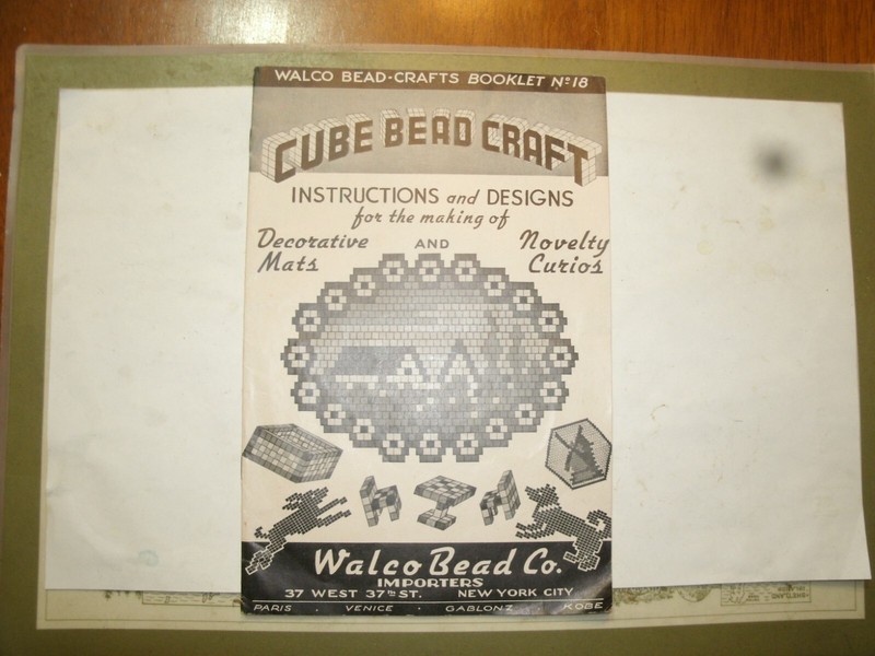 Vintage Cube Bead Craft booklet number 18