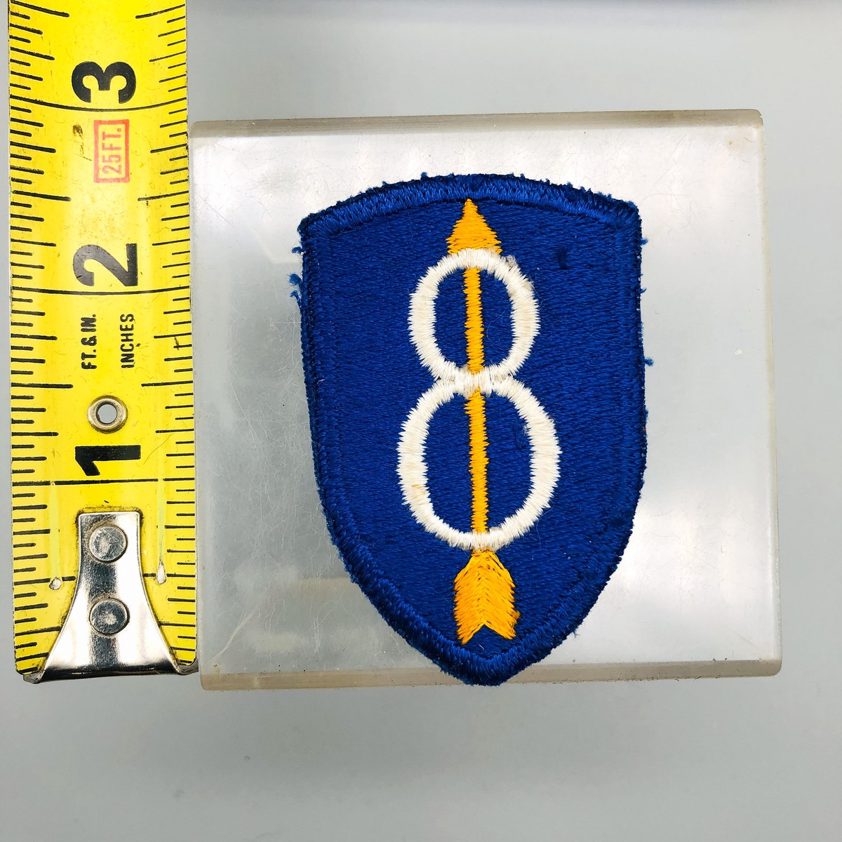WW2 US Army Patch 8th Infantry Division Eight Arrow Through