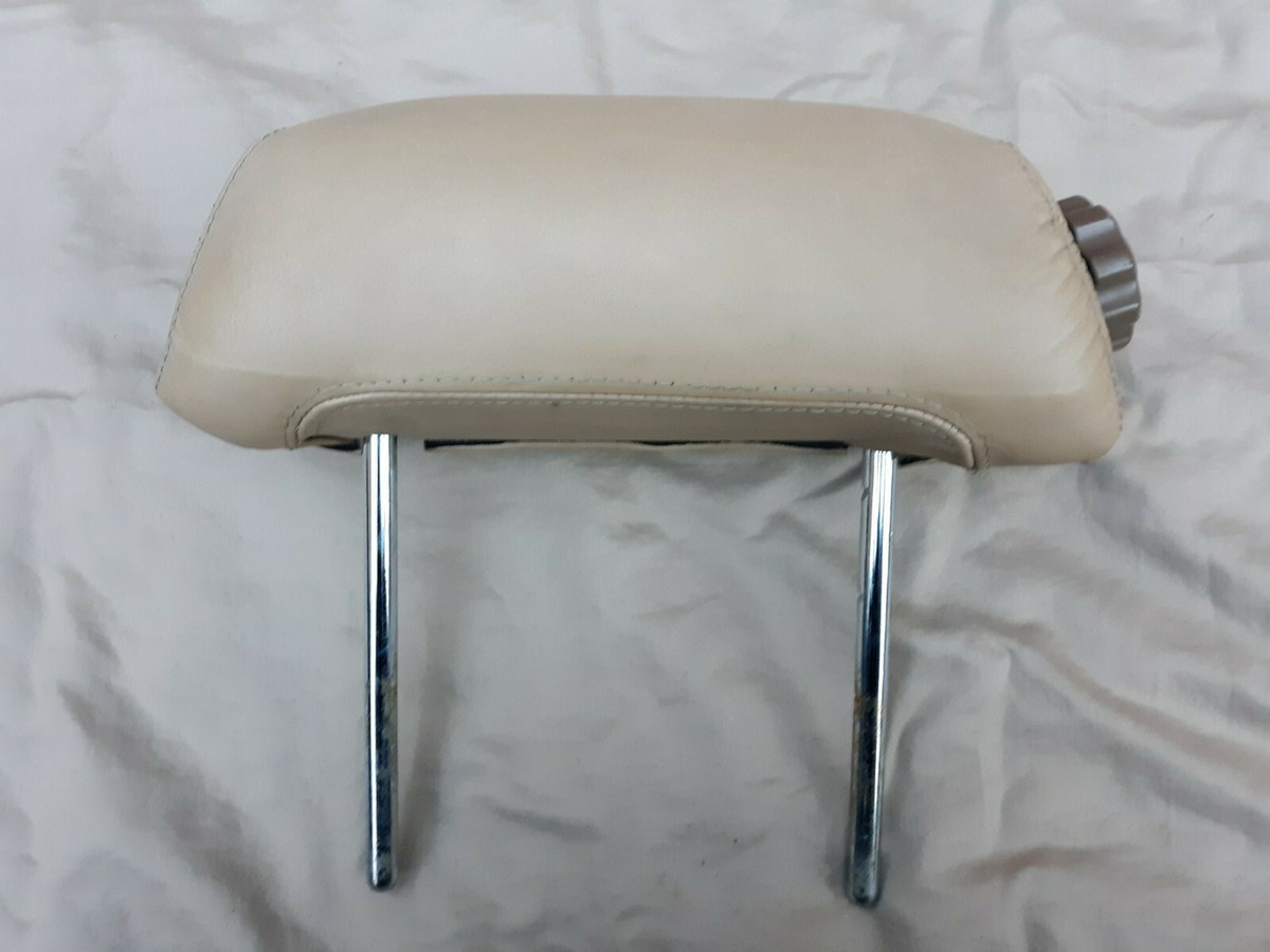 コルビジェ    ヘッドレスト 84 85 86 87 88 89 NISSAN 300ZX SEAT HEADREST LEATHER RIGHT